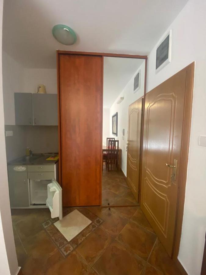 Villa Lutovac בודווה מראה חיצוני תמונה